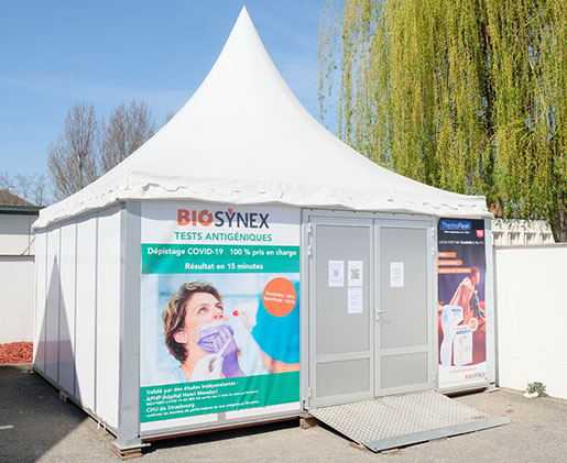 location-barnum-5x5-rigide-plancher-porte location-barnum-5x5-rigide-plancher-porte